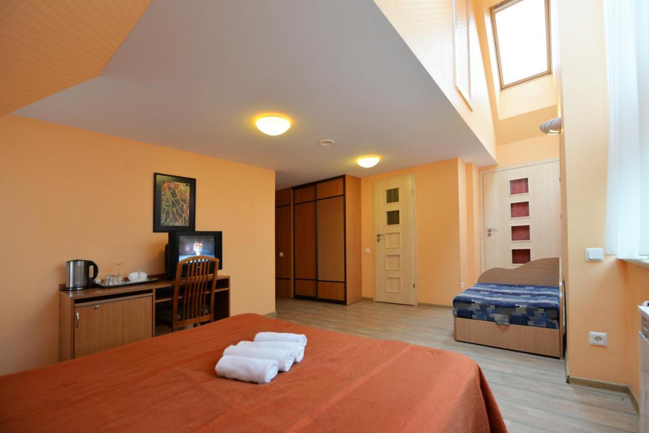 Hotel Raze Palanga Exteriér fotografie