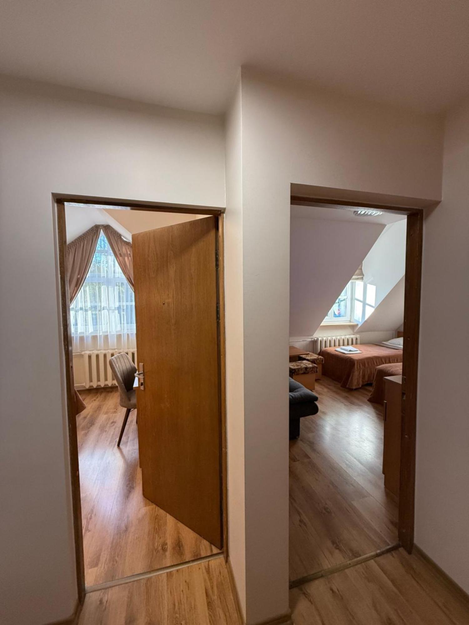 Hotel Raze Palanga Exteriér fotografie