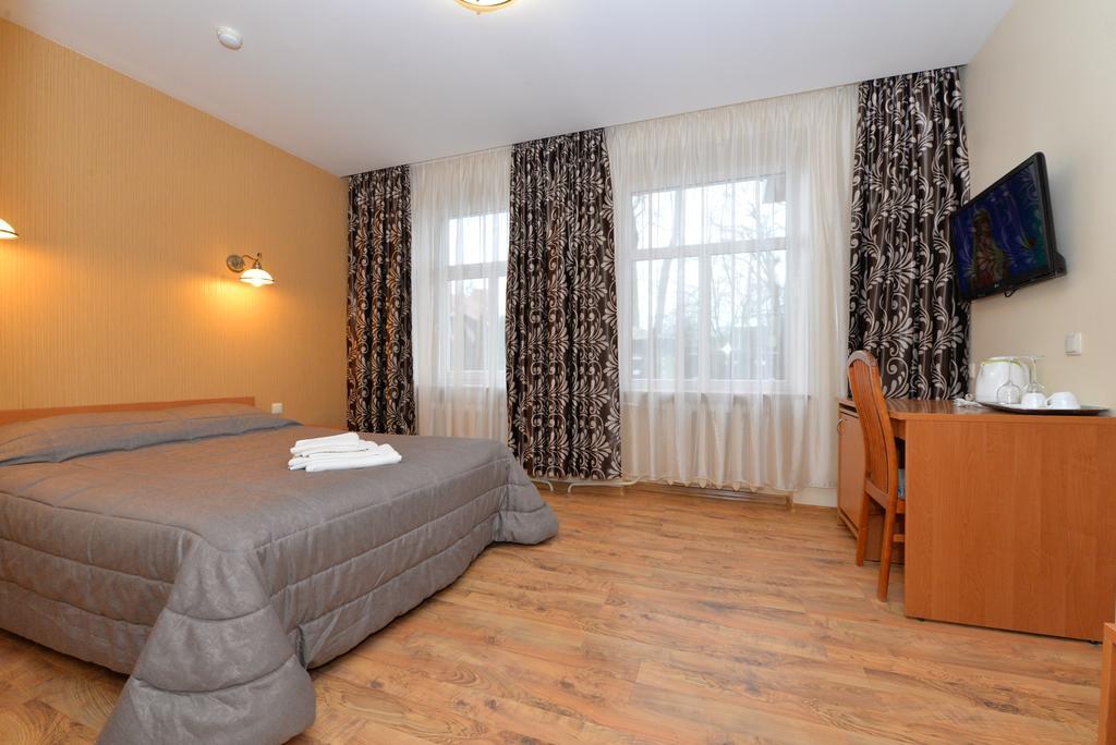 Hotel Raze Palanga Exteriér fotografie