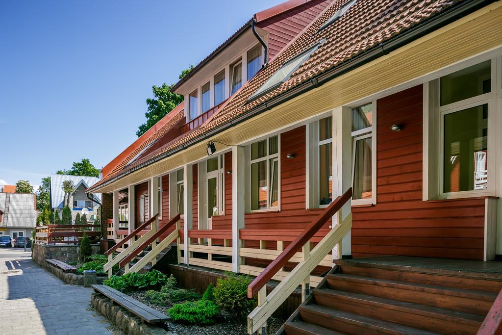Hotel Raze Palanga Exteriér fotografie